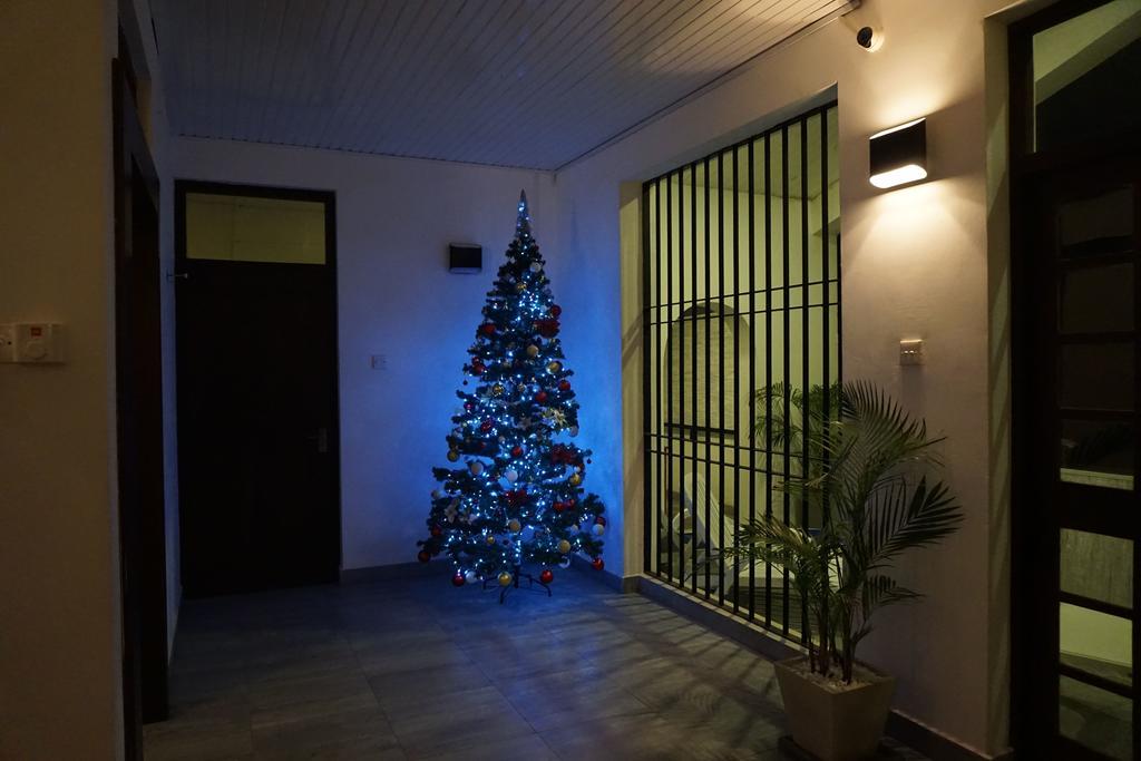 The Villa In Lavinia Dehiwala-Mount Lavinia Exterior photo