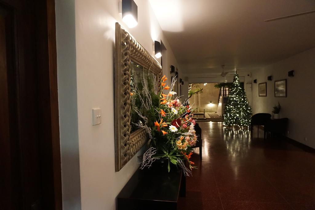The Villa In Lavinia Dehiwala-Mount Lavinia Exterior photo